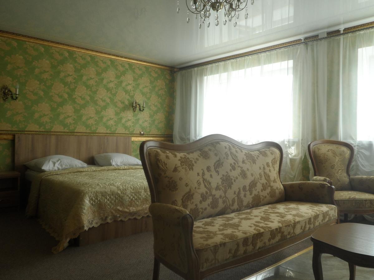 Hotel Vetraz Vitebsk Exteriör bild
